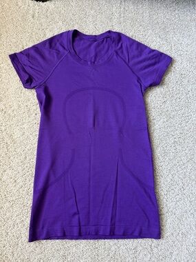 Lululemon Swiftly Tech Short Sleeve Top Size 4